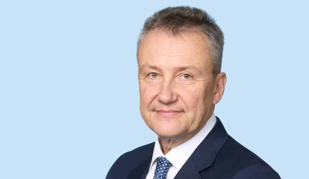 Uudet päälliköt Riikaan, Brysseliin, Tallinnaan ja Etyj-edustustoon ...