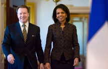 Utrikesminister Ilkka Kanerva träffade sin amerikanska kollega Condoleezza Rice. Foto: Lehtikuva