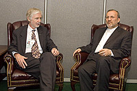 Foreign Minister Erkki Tuomioja and Iran’s Foreign Minister Manouchehr Mottaki discussed current affairs in New York.