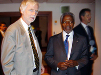 Erkki Tuomioja and Kofi Annan