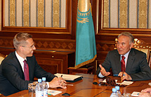 Utrikesminister Stubb träffade president Nursultan Nazarbaev under sitt besök i Kazakstan. Foto: OSSE/Susanna Lööf