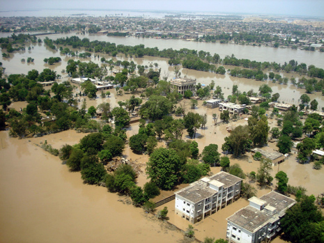 Ilmakuva tulvivasta Pakistanista, kuva: DFID