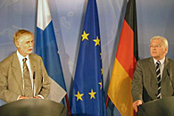 Utrikesminister Erkki Tuomioja diskuterade Libanonstyrkan med sin tyske kollega Frank-Walter Steinmeier.
