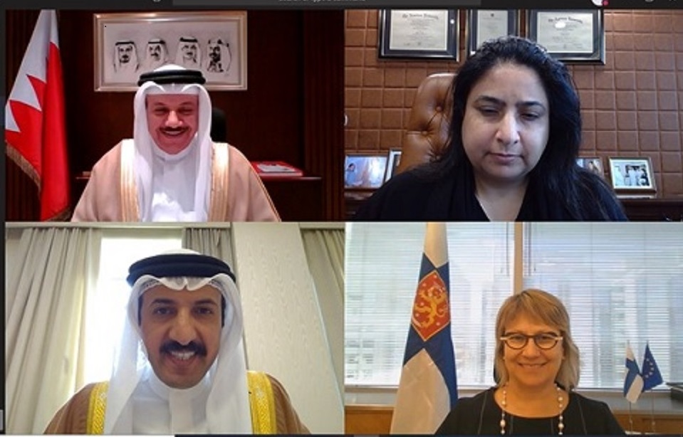Virtuaalinen valtuuskirjeen jättäminen Bahrainin ulkoministerille toukokuussa 2020