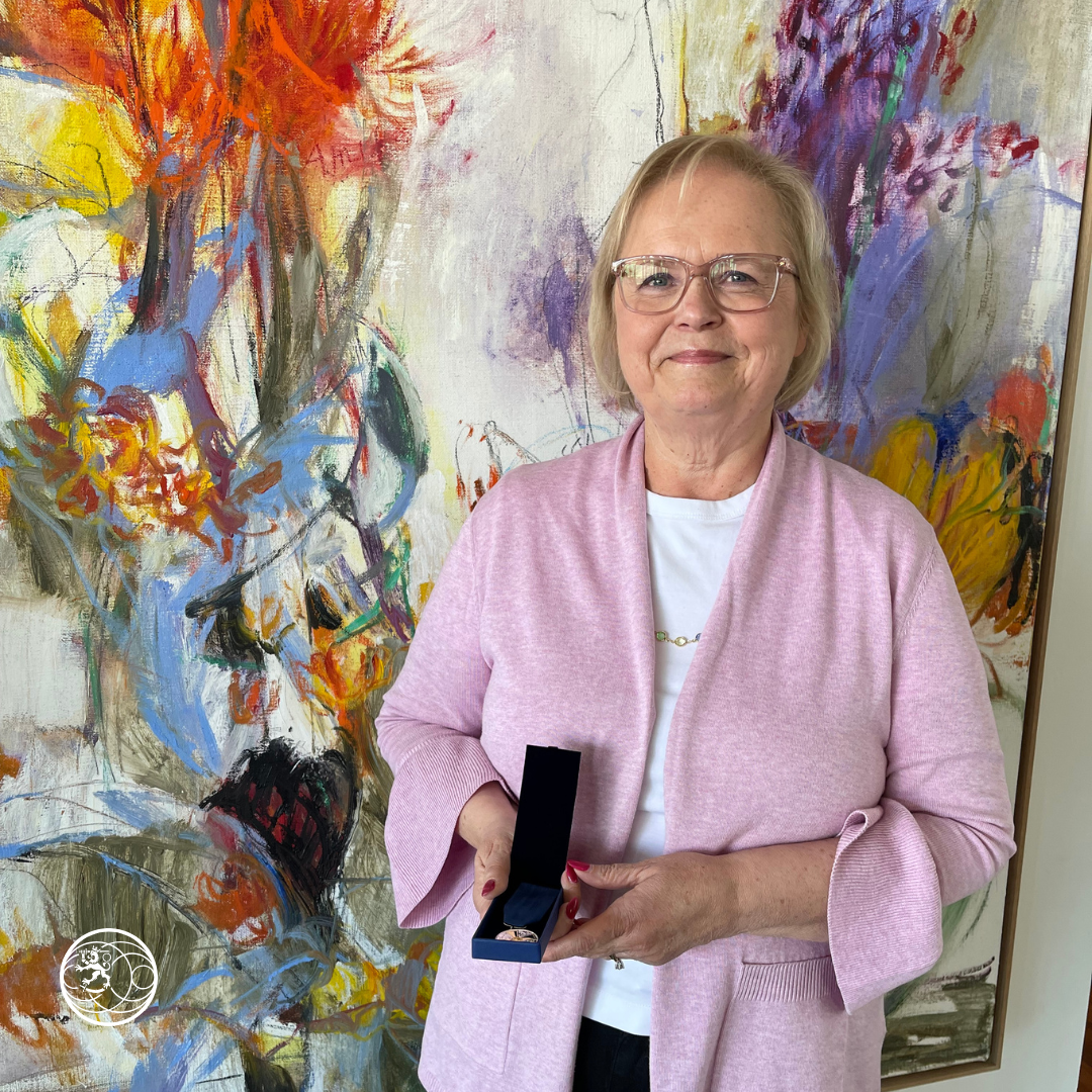 Konsularbeamtin Frau Tarja Lashbrook 