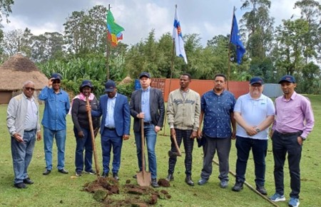 Groundbreaking ceremony in Damboya on 10.6.2025. From left: Mr. Gezahegn Alemu (Embassy of Finland), Mr. Dawit Zergaw (PEJa), Ms. Clemencia Ongaki (VAISALA), Dr. Asaminew Teshome (Ethiopian Meteorological Institute-EMI), Mr. Tomi Särkioja (Embassy of Finland), Mr. Adane A/Woreda, Administrator, Mr. Henock Hailu (EMI), Mr. Esa Kurula (VAISALA OY), and Mr. Tadesse Chimdi (EMI). 