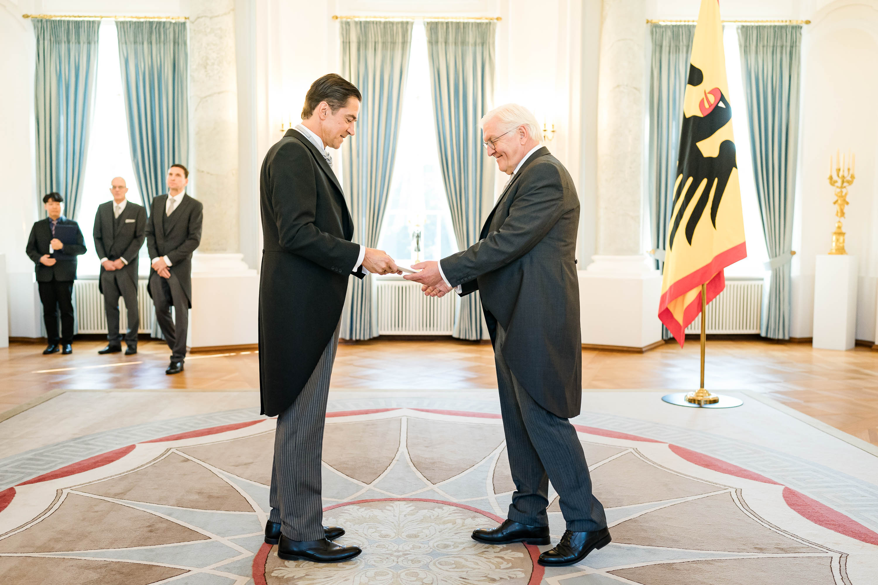 Suurlähettiläs Kai Sauer ja Saksan liittopresidentti Frank-Walter Steinmeier