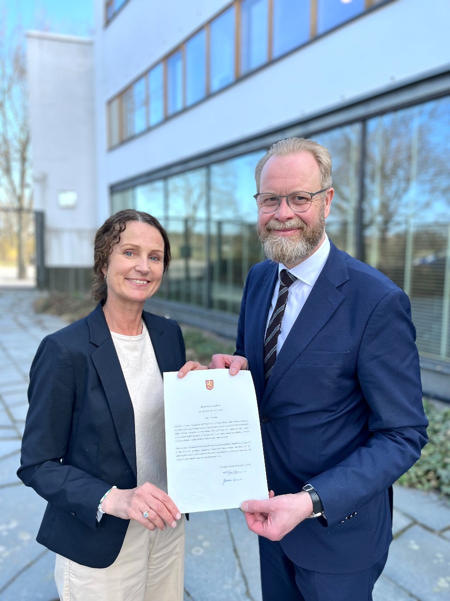 Honorärkonsul Åsa Stocksén och ambassadör Olli Kantanen.