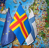 The flags of the EU, Åland Islands and Finland