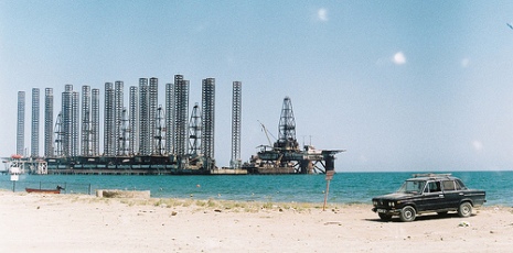 Kaspianmeren alueen maakaasuvarannot ovat valtavat. Turkmenistanin kaasureservien koko on arviolta 26 triljoonaa kaasukuutiossa.