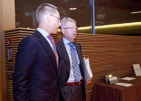 Ministers Stubb and Häkämies gave an introduction to Team Finland for the Heads of Mission at their annual Meeting. 
