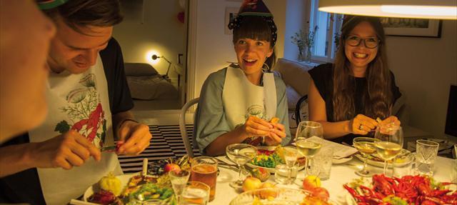 crayfish parties, celebrations, drinking, singing, schnapps, beer, crustaceans, Helsinki, Espoo, Finland