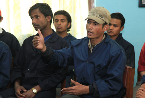 Entinen maotistisissi Navraj Sanjel on epäkelpo niin siviiliin kuin armeijaankin. Kuva: Narendra Shrestha