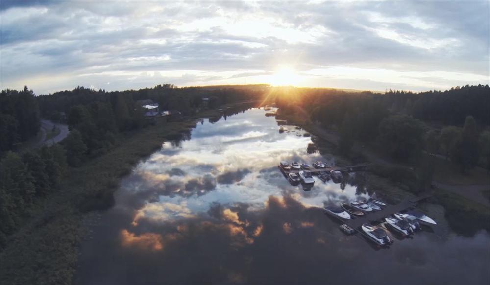 Fotograma del vídeo de Finland 100
