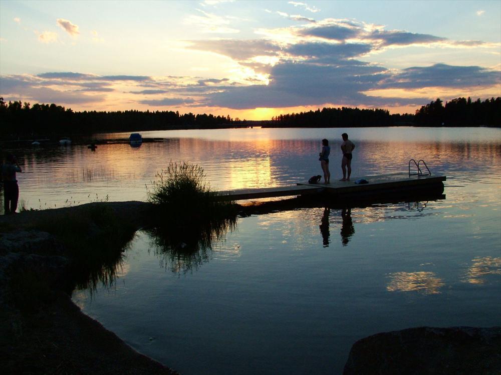 Juhannus – yöttömän yön juhla - Suomi ulkomailla: Ruotsi