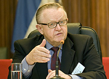 Kuva: Martti Ahtisaari 