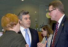 President Tarja Halonen, Prime Minister Gordon Brown and Prime Minister Matti Vanhanen in the Summit (Photo: Council of the European Union)