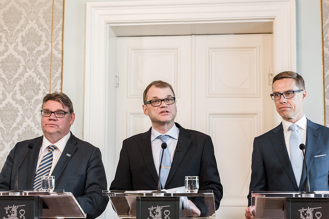 Timo Soini (Perussuomalaiset), Juha Sipilä (Suomen Keskusta) ja Alexander Stubb (Kansallinen Kokoomus) puolueiden puheenjohtajien lehdistötilaisuudessa