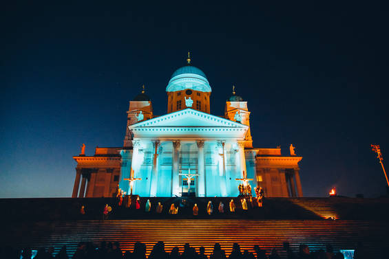 Senaatin tori kuva: Visit Helsinki/Jussi Hellsten
