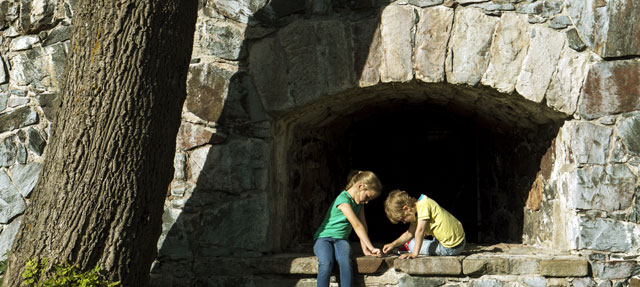 Unesco World Heritage cultural and natural sites, Finland, Finnish, Kvarken Archipelago, Struve Geodetic Arc, Suomenlinna, Old Church of Petäjävesi, Sammallahdenmäki Bronze Age burial site, Rauma Old Town, Verla Groundwood and Board Mill