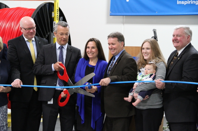 Uponor ribbon cutting ceremony