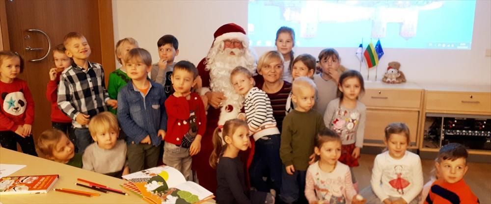 Vaikai iš Santariškių vaikų darželio